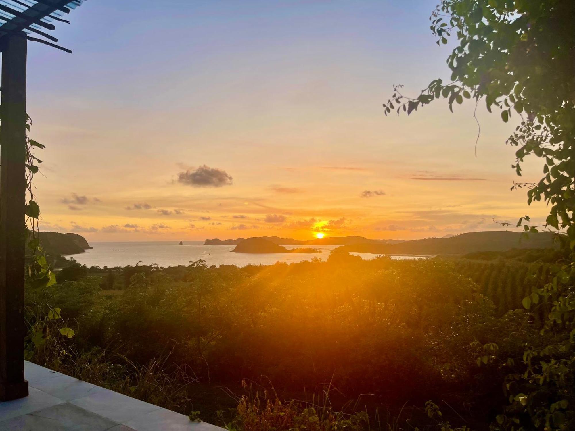 Lobster Bay Lombok Hotel Awang Kültér fotó