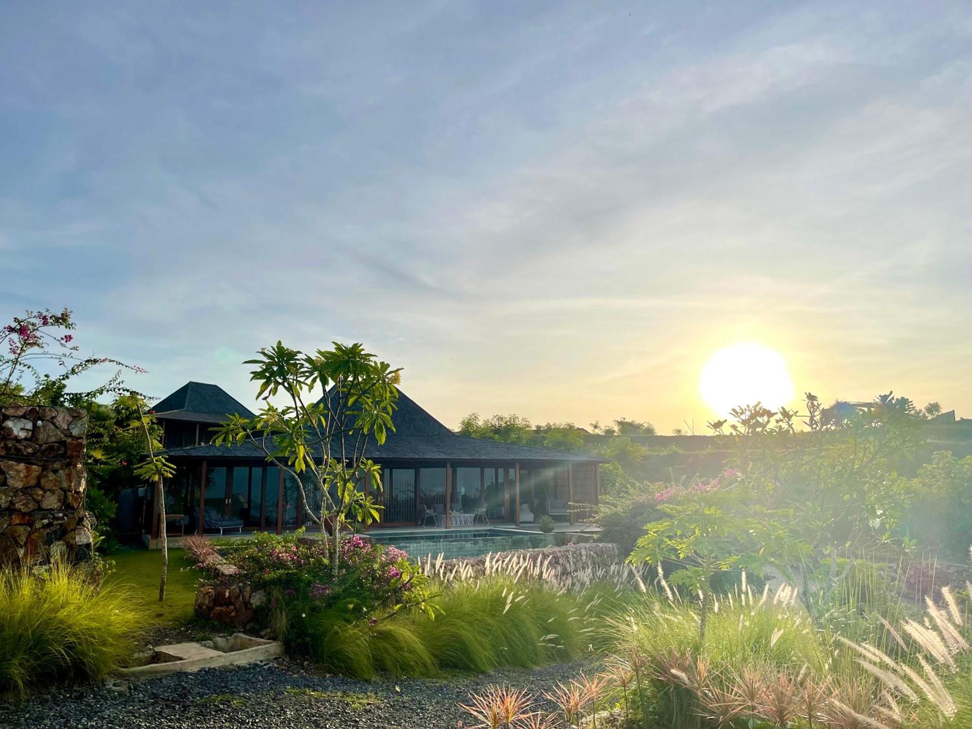 Lobster Bay Lombok Hotel Awang Kültér fotó
