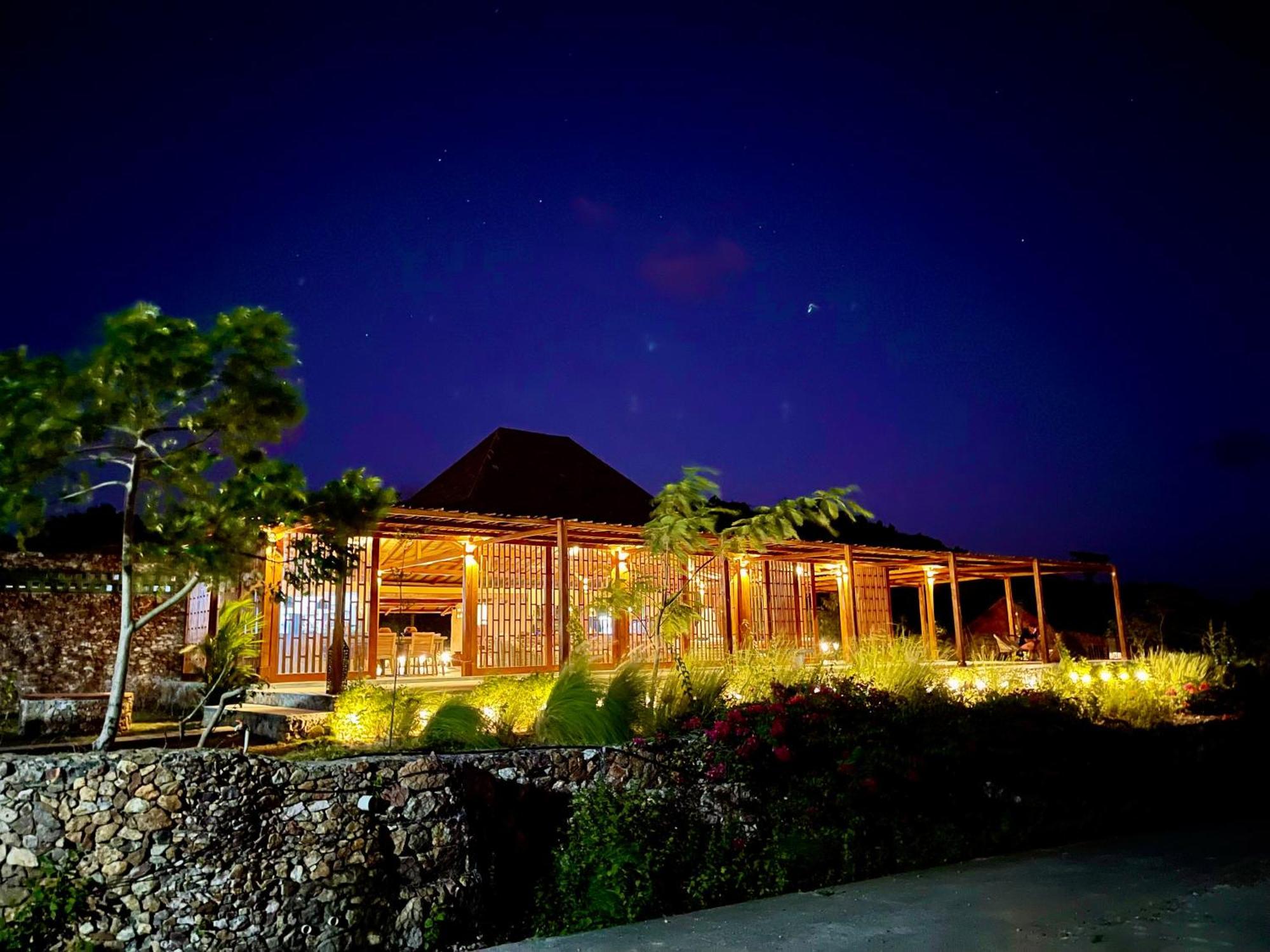Lobster Bay Lombok Hotel Awang Kültér fotó