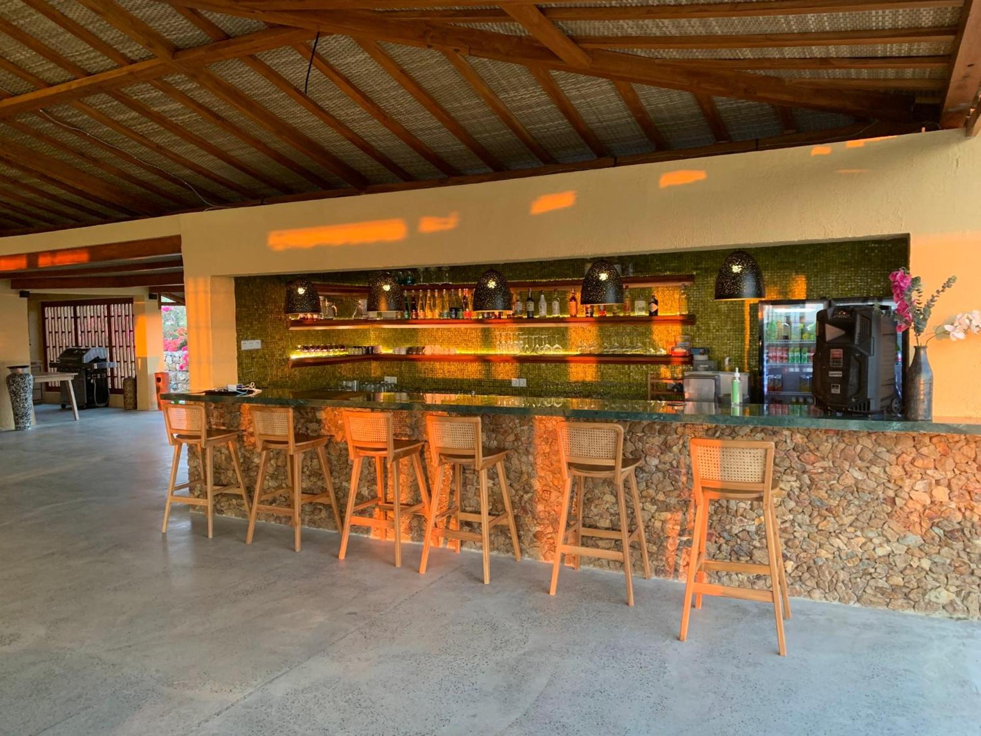 Lobster Bay Lombok Hotel Awang Kültér fotó